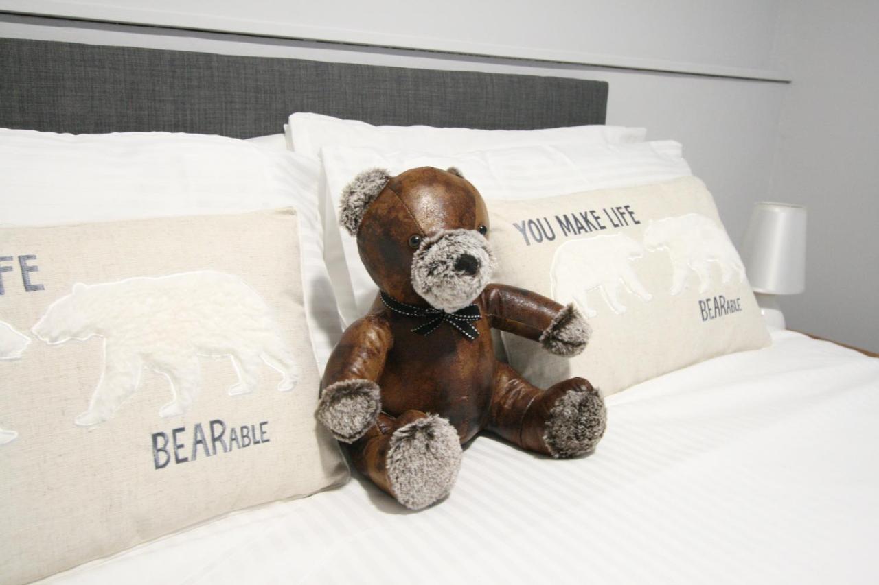 Nelson By The Docks Serviced Apartments By Roomsbooked Gloucester Luaran gambar