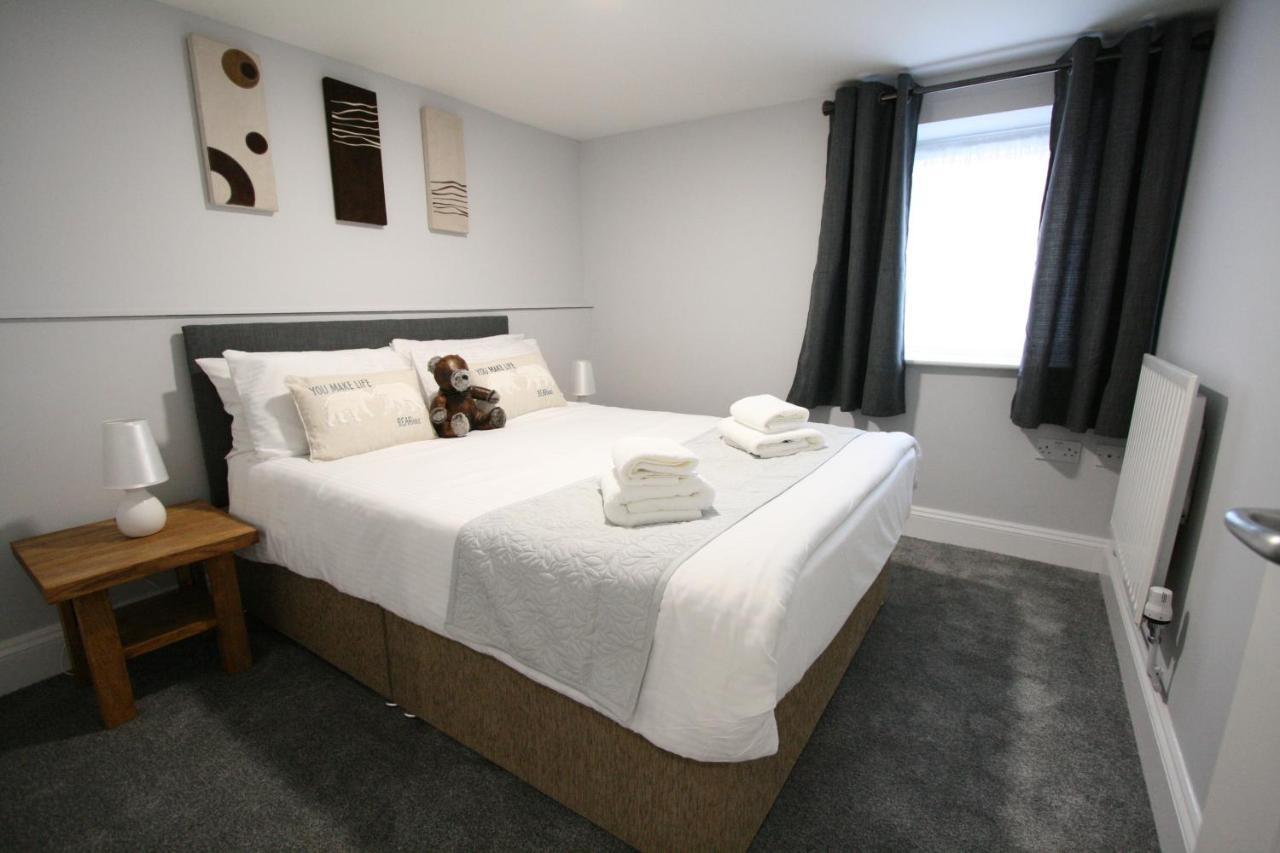 Nelson By The Docks Serviced Apartments By Roomsbooked Gloucester Luaran gambar