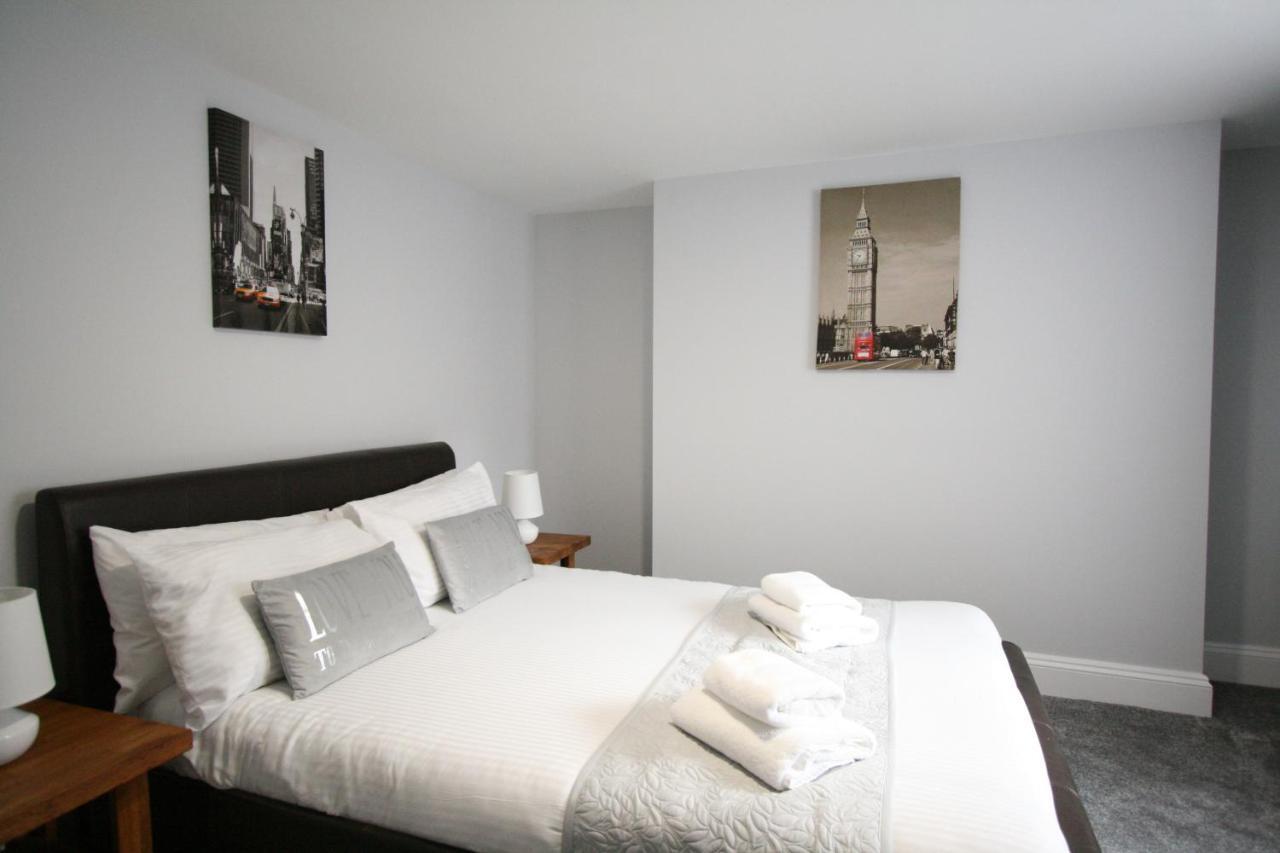 Nelson By The Docks Serviced Apartments By Roomsbooked Gloucester Luaran gambar